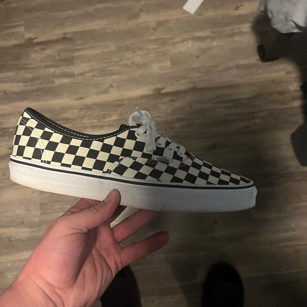 Vans Old Skool, Size 11.5, PreOwned.